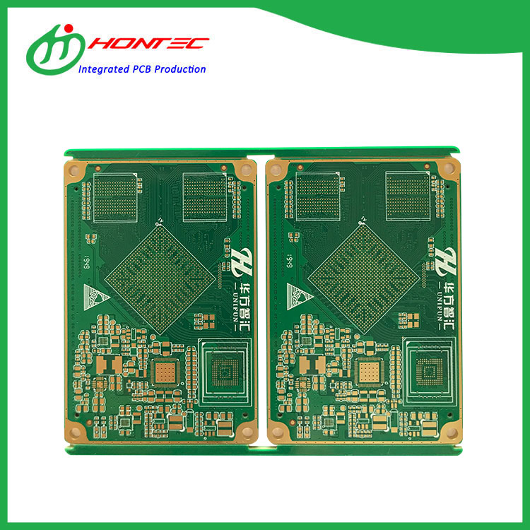 Structure stratifiée de PCB multicouche