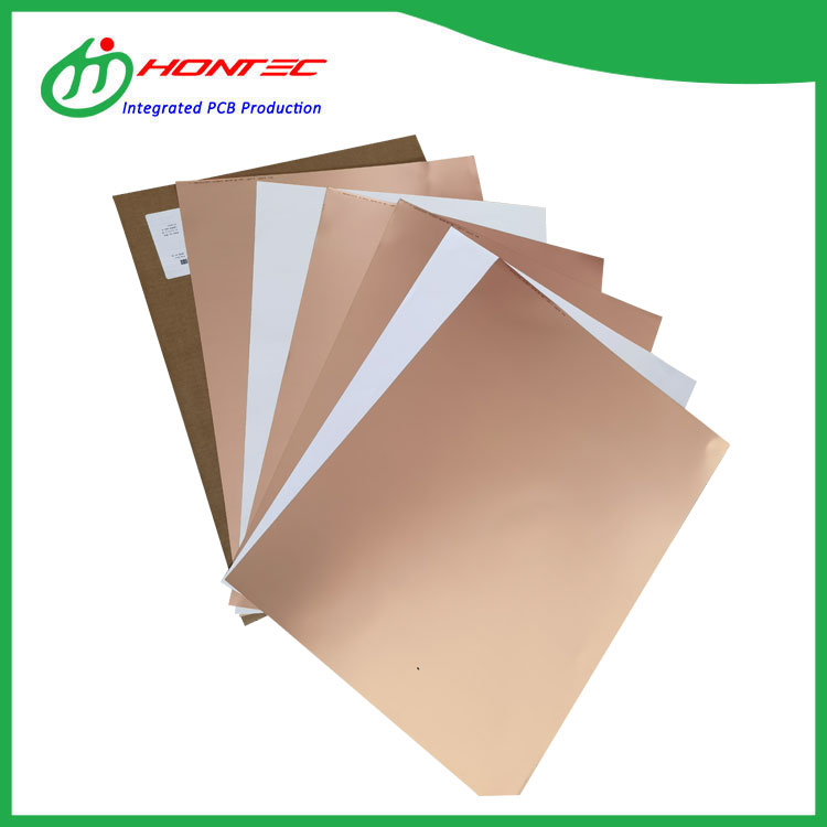 Comment la conception de PCB haute fréquence minimise-t-elle la perte de signal et les interférences